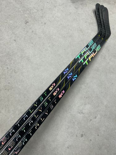 3 PACK 95 Flex P92 Senior True Catalyst 9x3 Left Hand Hockey Stick Pro Stock (New)