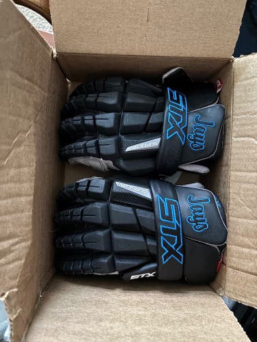 STX Surgeon RZR2 Lacrosse Gloves (Used)