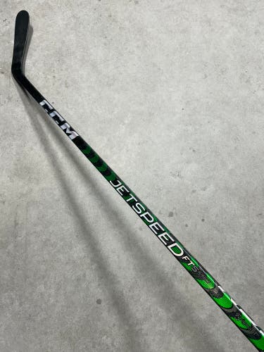 80 Flex P92 Senior CCM JetSpeed FT5 Pro Right Hand Hockey Stick Pro Stock NHL (New)