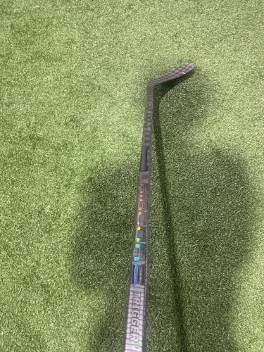Intermediate CCM Ribcor Trigger 6 Pro Right Handed Hockey Stick P29 55 Flex (Used)