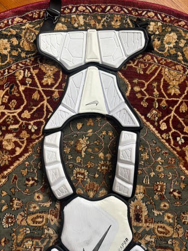 Large Adult Nike Vapor Shoulder Pads (Used)