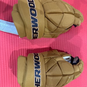 Sher-Wood Rekker Legend Pro stock Gloves 13" (New)