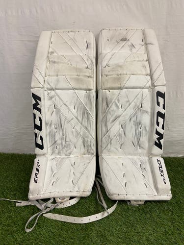 CCM Extreme Flex 5.9 Goalie Leg Pads | Senior 33+1"