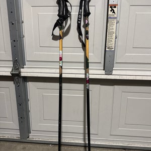 42in (105cm) Scott Response Series All Mountain Ski Poles (Used)