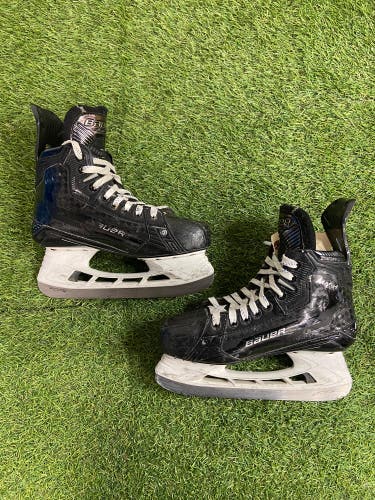 Bauer Supreme Mach Hockey Skates | Intermediate 5.5 (Fit 2)
