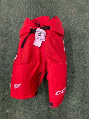 CCM MHP7000 Hockey Pants Detroit Red Wings Pro Stock | Senior Large (+1)