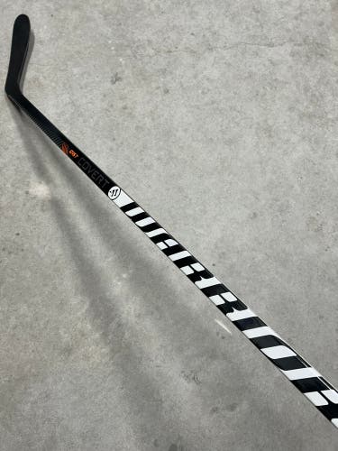110 Flex P28 Senior Warrior Covert QR5 TeamPro Right Hockey Stick Prostock (New)