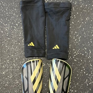 Used Adidas Soccer Shin Guards Youth Black SM 11849-S000035785