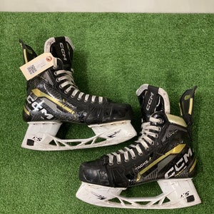 CCM AS-V Pro Hockey Skates | Senior Size 8