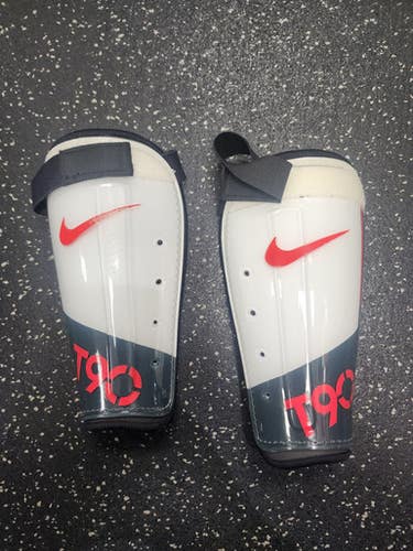 Used Nike T90 Soccer Shin Guards Adult Grey And White LG 11849-S000033778