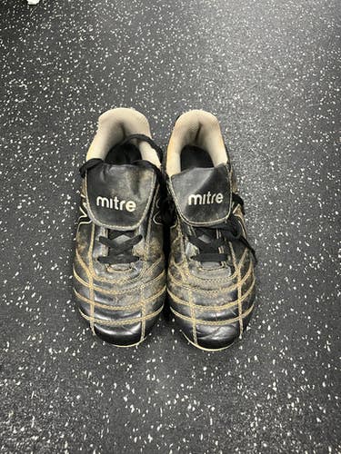 Used Mitre Soccer Cleats Black Junior 04 11849-S000025555