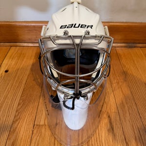 Senior 2025 Small Bauer 950 Goalie Mask (Used)