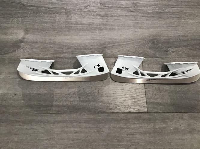 CCM SB XS 263 mm (New)