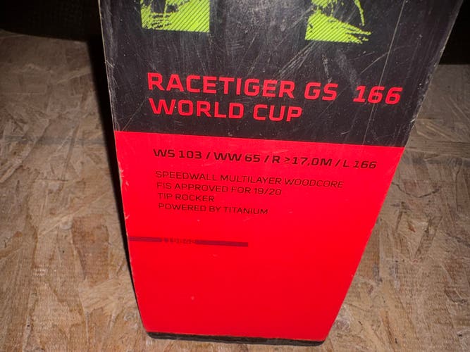 Volkl Racetiger GS 166 cm Racing Skis Without Bindings (Used)