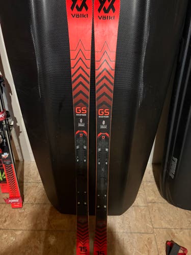 Volkl Racetiger GS 144 cm Racing Skis Without Bindings (Used)