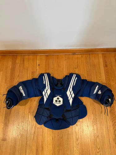 Large Vaughn VE8 Pro Carbon Goalie Chest Protector Pro Stock (Used)