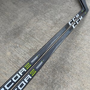 2 PACK CCM Trigger 2PMT Pro Stock Hockey Stick 90 Flex Left P90 6285