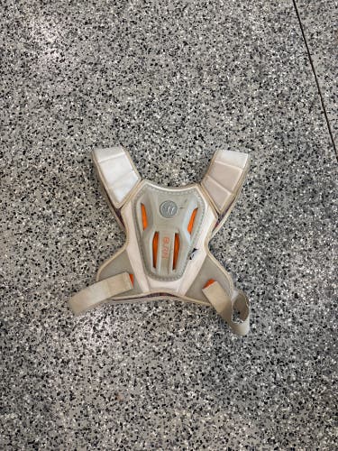 Small / Medium Youth Warrior Burn Shoulder Pads (Used)