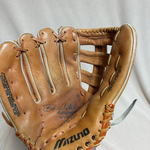 Outfield LH Mizuno Professional Model Lite Flex Baseball Glove (Used)