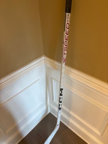 Intermediate CCM JetSpeed FT5 Pro Right Handed Hockey Stick P28 55 Flex (Used)