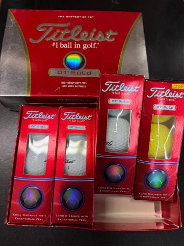 12 New Titleist DT Solo Golf Balls/ 3 Sleeve White 1 Sleeve Yellow
