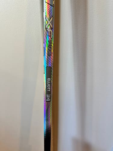 CCM XF Pro Regular Goalie Stick 26" Paddle Pro Stock (New) - Austin Elliott