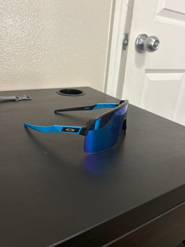One Size Fits All Oakley Sutro Sunglasses (Used)