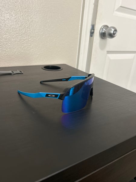 One Size Fits All Oakley Sutro Sunglasses (Used)