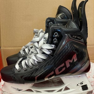 New CCM Tacks XF Pro Hockey Skates 8.5 Tapered