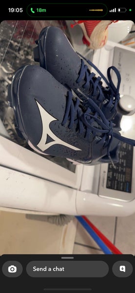 Blue Men's Size M 10.0 (W 11.0) Mizuno Low Top Molded Cleats (Used)