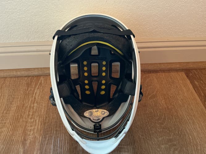 Cascade CS-R Youth Helmet (Used)
