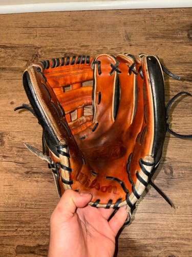 Wilson A2K RH Baseball Glove 12" (Used)