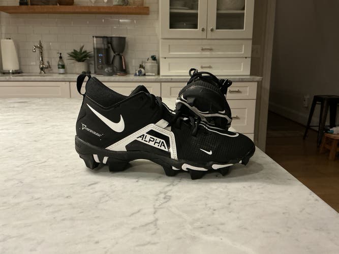 Black Kids Size M 7.5 (W 8.5) Youth Nike Low Top (Used)