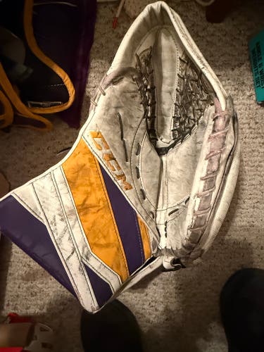 CCM EFlex 3 Catcher (Used)