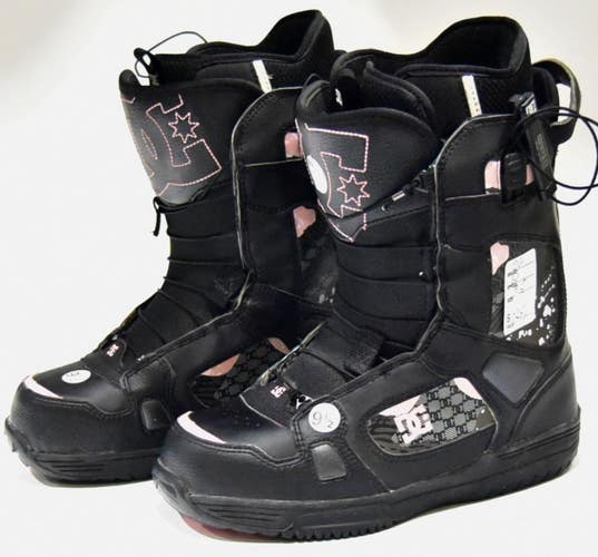 DC SILOH SNOWBOARD BOOTS WOMEN SIZE 9.5