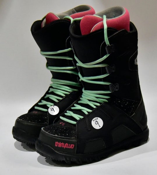 THIRTYTWO LASHED SNOWBOARD BOOTS WOMEN SIZE 9