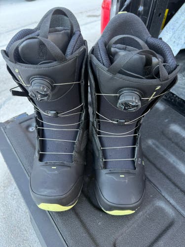 Men's Size M 9.5 (W 10.5) Salomon Dialogue Dual BOA Snowboard Boots All Mountain (Used)