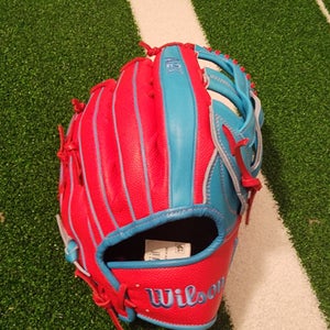 2025 Wilson RH Outfield A2K Baseball Glove 12.75" (New)