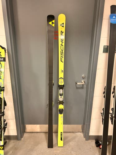 Fischer RC4 WC GS 193 cm Racing Skis Without Bindings (Used)