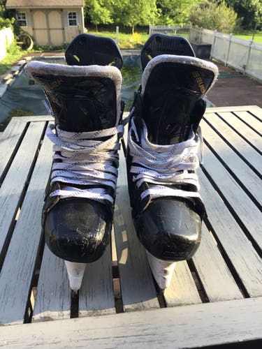 Used Bauer Pro stock Ultra Sonic Skates size 10