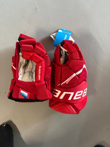 Bauer Vapor Flylite Gloves 13" (New)