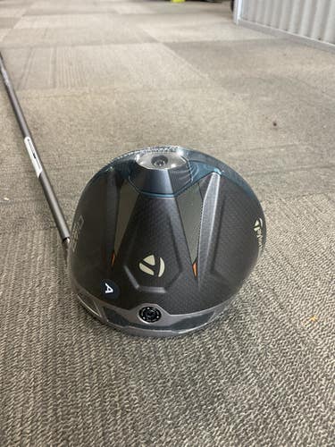 Used Taylormade QI4D MAX LITE Mens Driver RH 10.5 Degree 11614-S000230320