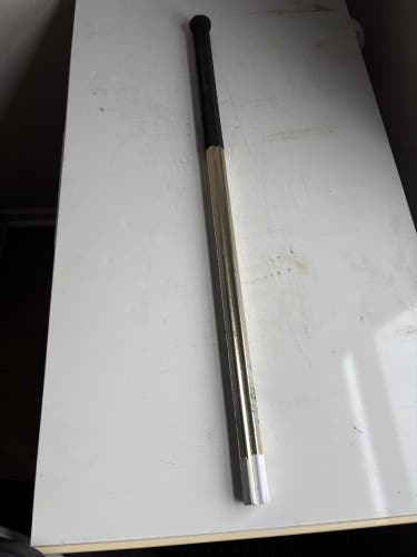 Adult Maverik Apollo Shaft (Used)