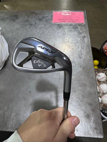 Used Callaway APEX FORGED Golf Wedge Mens RH Pitching Wedge 11605-S000213111