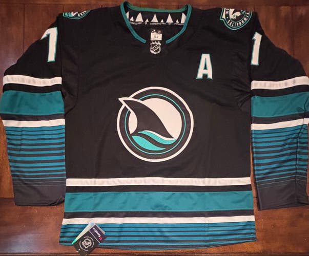 San Jose Sharks Macklin Celebrini Adult Large (52) Black #71 NWT