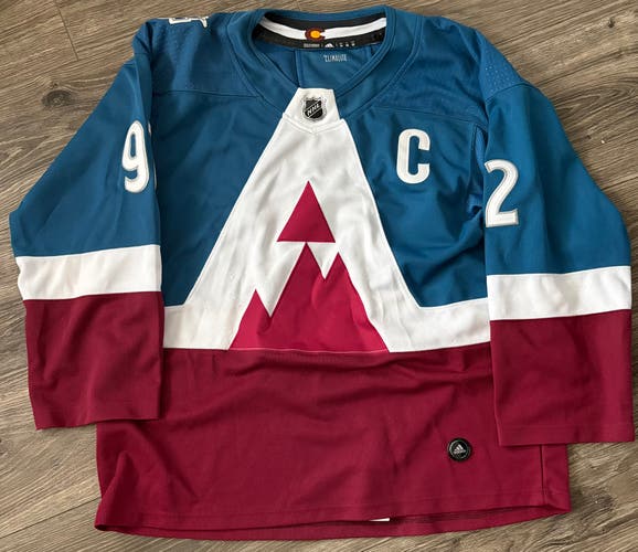 Gabriel Landeskog #92 Colorado Avalanche Stadium Series Size 54 Men's Adidas Jersey (Used)