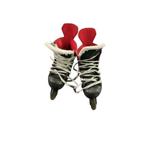 Used Bauer XR300 Senior Hockey Skate Senior 4 10743-S000478424