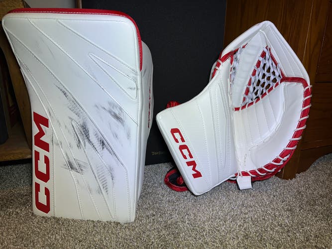 2025 CCM EFlex7 Pro Regular Pro Stock (New)