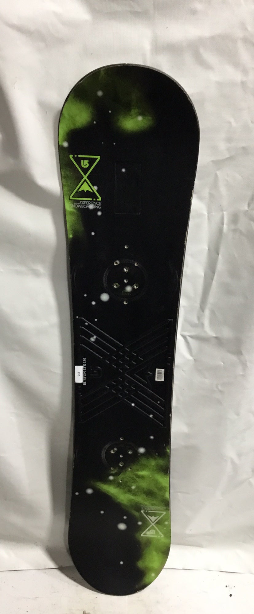 black and green burton snowboard Men's Custom Camber Snowboard, Glow / 162 Unleash your snowboarding skills with the Burton Custom Camber Snowboard Burton Mystery Deep Thinker Camber