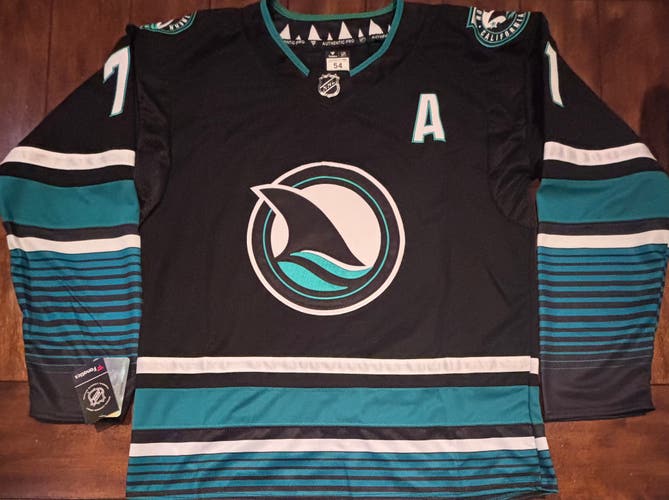 San Jose Sharks Macklin Celebrini Adult XL (54) Black #71 NWT
